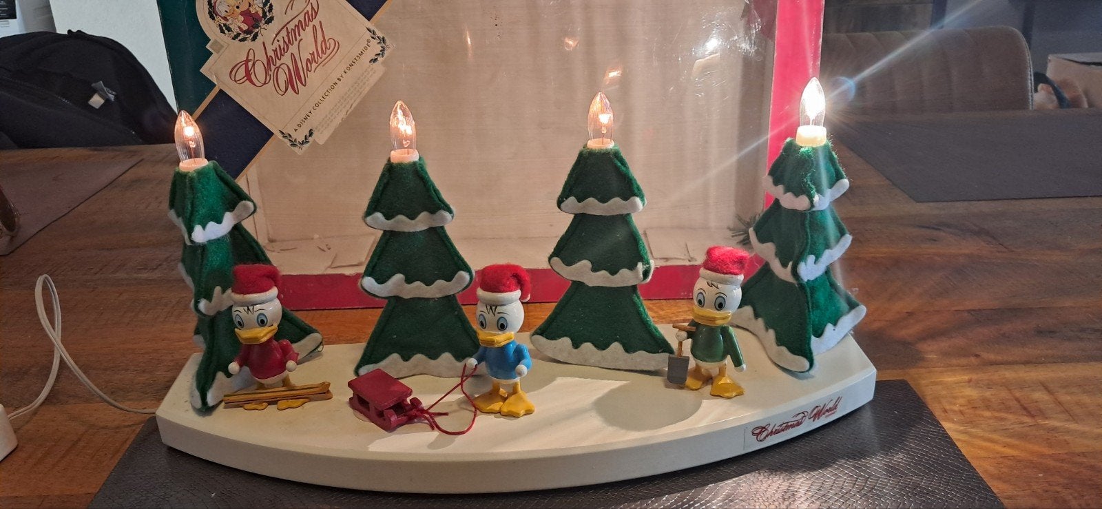 konstmide christmas world, Diversen, Ophalen of Verzenden