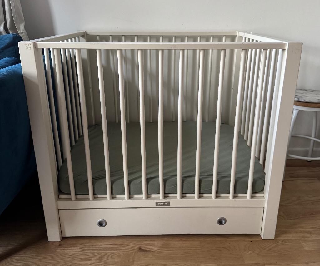 Bopita box met twee boxkleden en handige speelgoedtas, Ophalen, Gebruikt, Vierkant, In hoogte verstelbaar