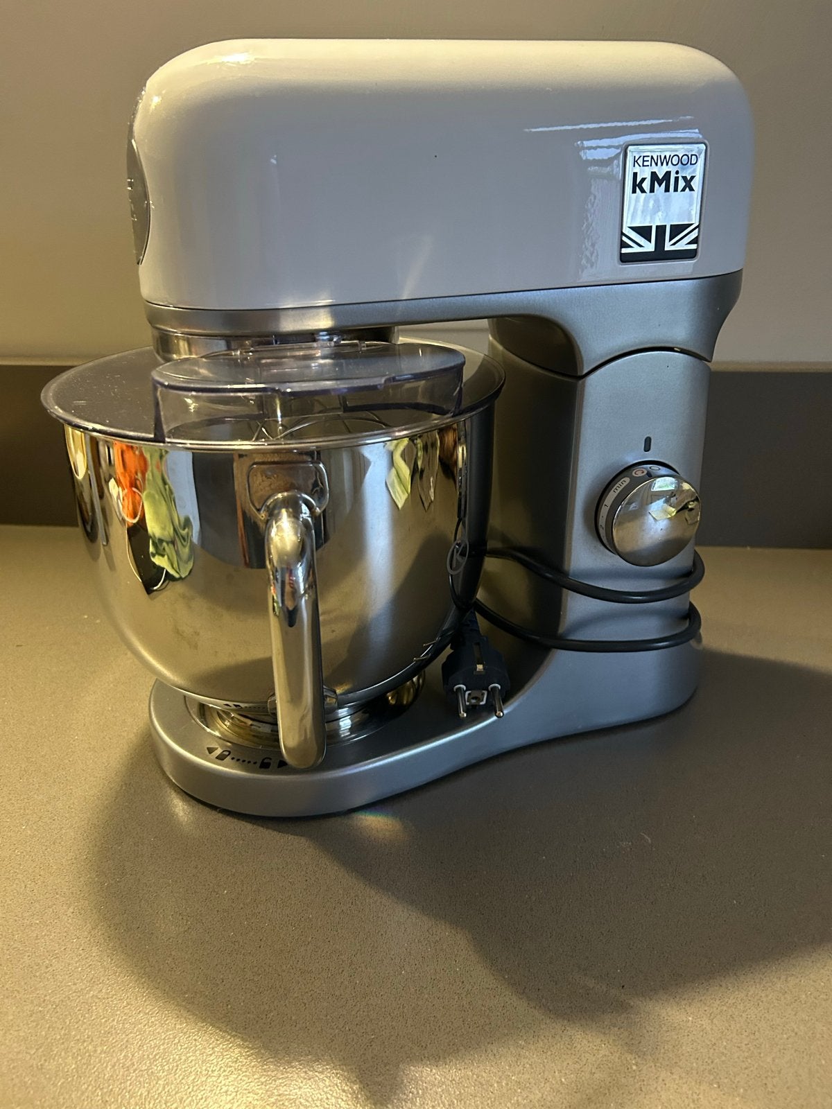 Kenwood kMix KMX75 Keukenmachine - Wit, 1000W, 4 liter of meer, Ophalen, Gebruikt, 3 snelheden of meer