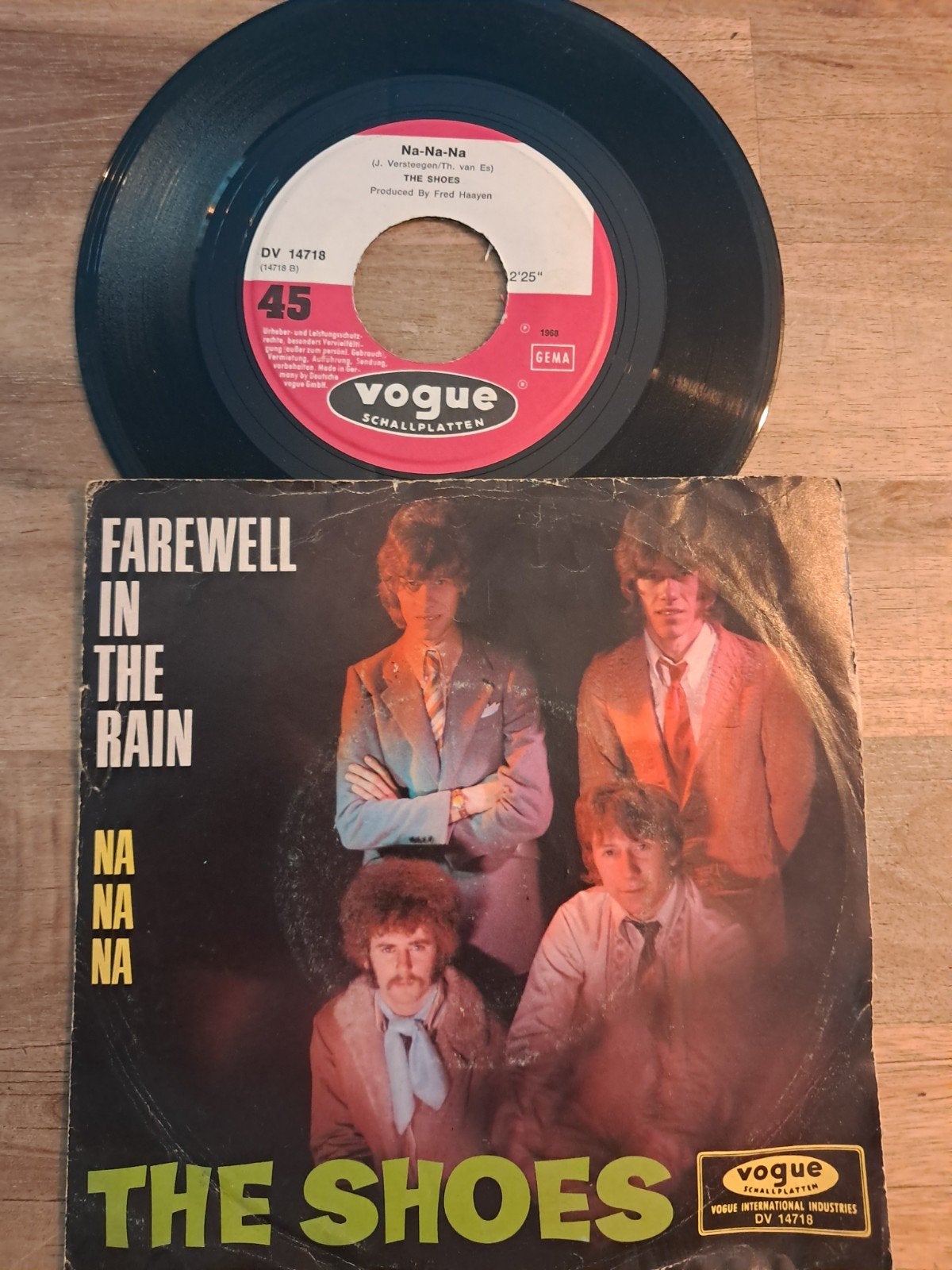 The Shoes - Farewell In The Rain / Na-Na-Na (Vinyl Single), Gebruikt, Originele persing, 7 inch, Ophalen of Verzenden