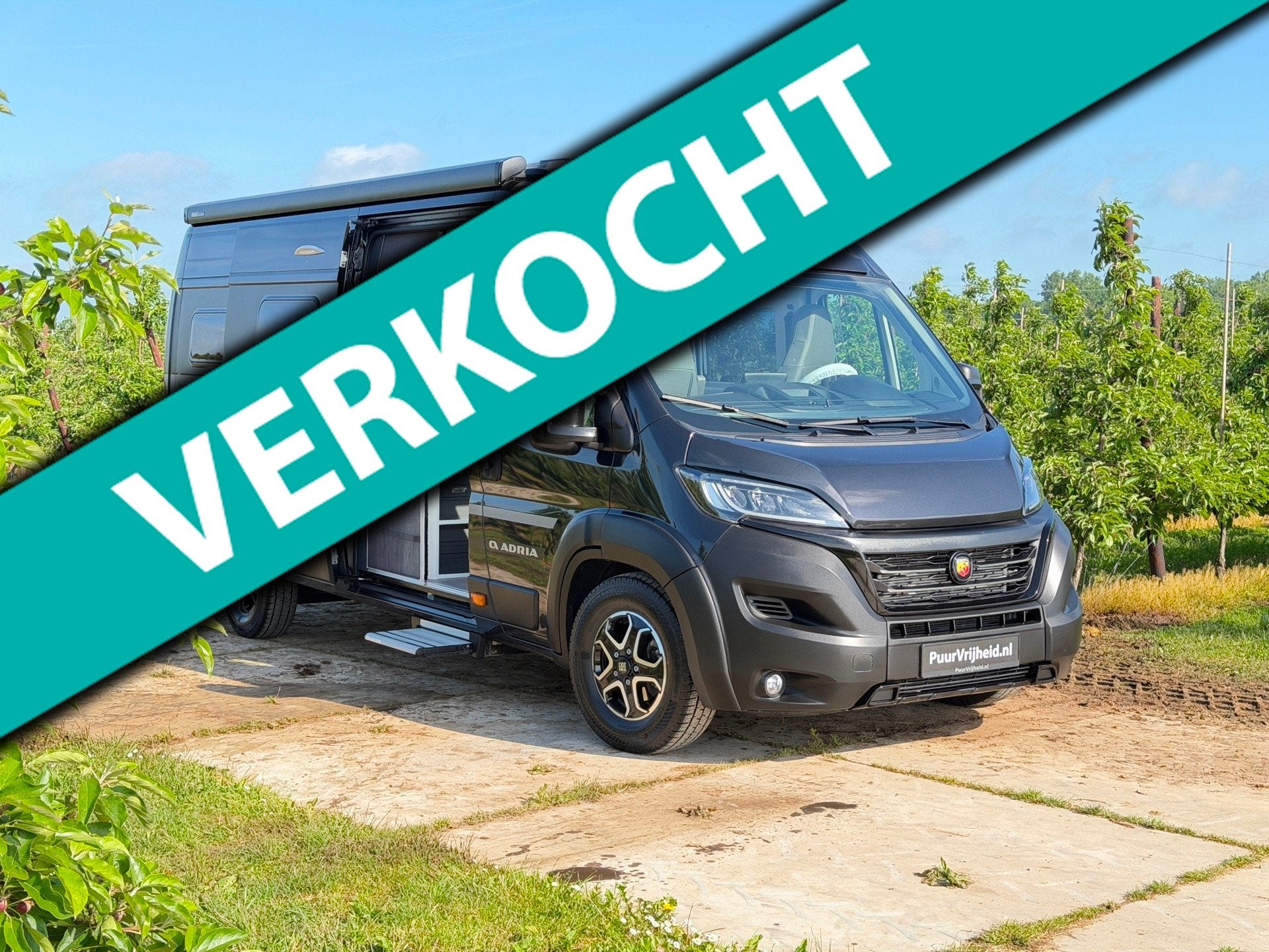Adria Twin Supreme 640 SLB 180PK/Automaat/Solar/AllSeason/Na, Automaat, Buscamper of Camperbus, 6 tot 7 meter, Bedrijf
