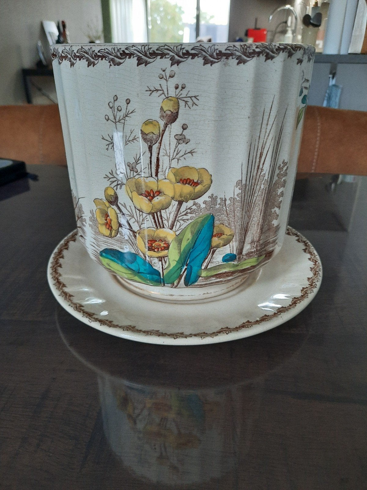 Antiek Franse bloempot met schotel, bloemmotief, Ophalen of Verzenden
