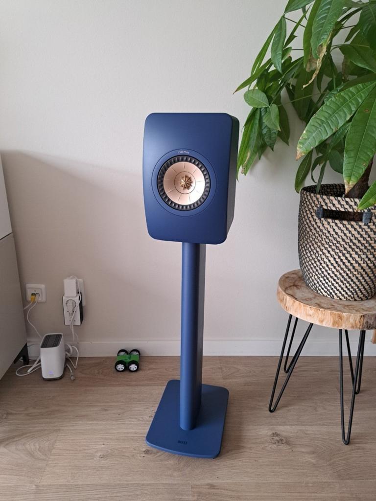 Kef ls50 meta + Kef s2 stands, Audio, Tv en Foto, Luidsprekers, Zo goed als nieuw, 120 watt of meer, Front, Rear of Stereo speakers