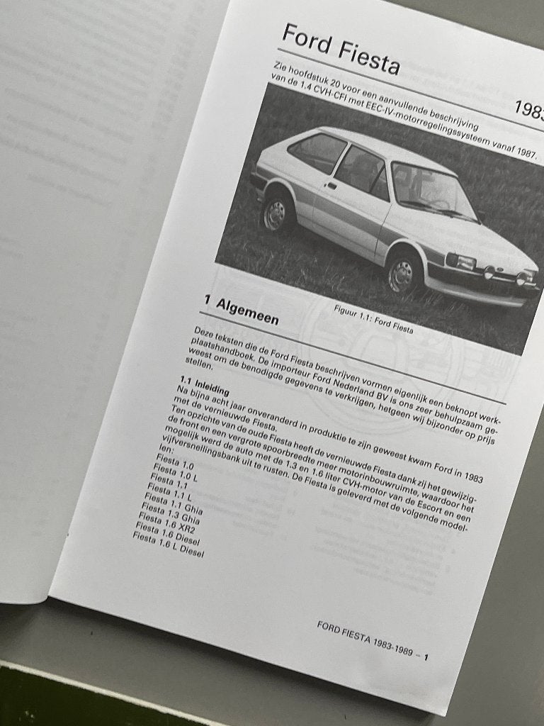 set Ford Fiesta documentatie jaren 70/80   P. Olyslager , Ophalen of Verzenden, Zo goed als nieuw, Ford
