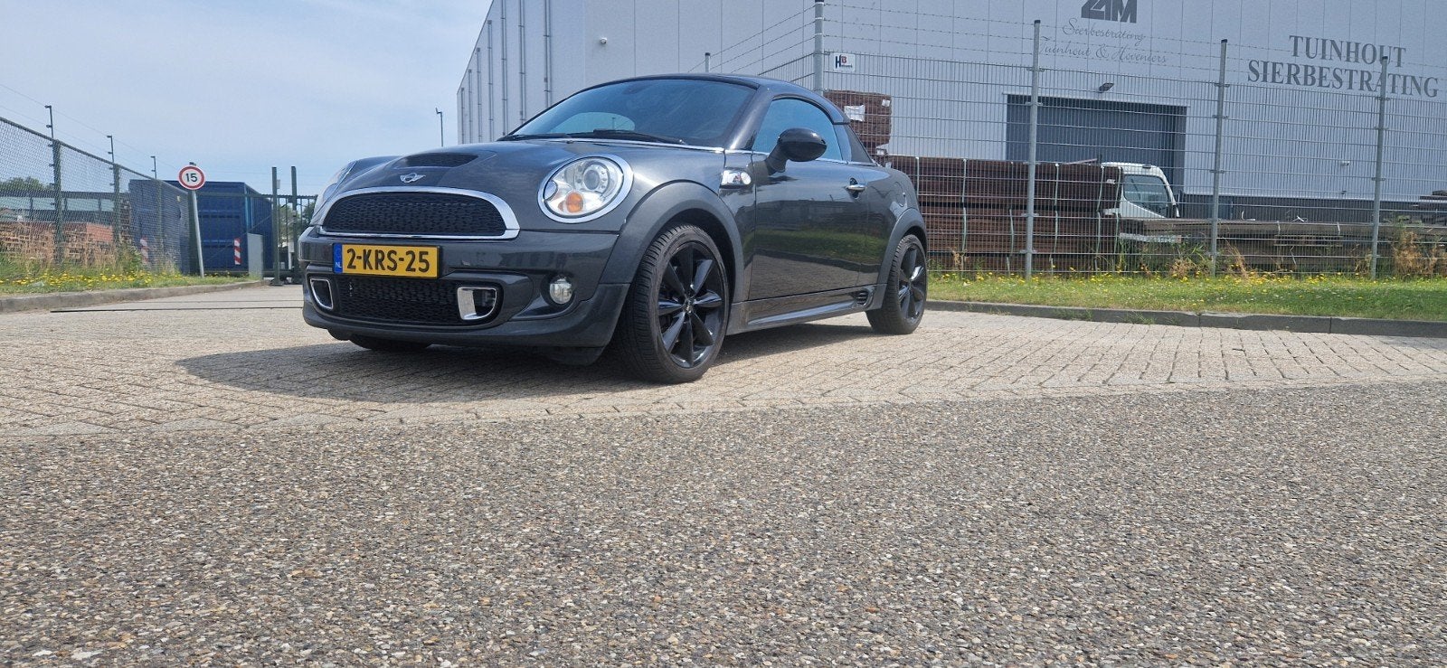 Mini 1.6 Cooper S Coupe 2013 Grijs   john cooper works, Auto's, Euro 5, Zwart, 4 cilinders, Handgeschakeld
