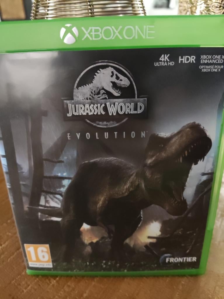 Jurassic World Evolution - Xbox One, Spelcomputers en Games, Avontuur en Actie, Gebruikt, 1 speler, Ophalen of Verzenden