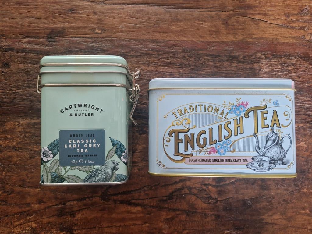 Engelse theeblikjes - voor de echte verzamelaar, Ophalen of Verzenden, Gebruikt, Tabaksdoos of Verpakking