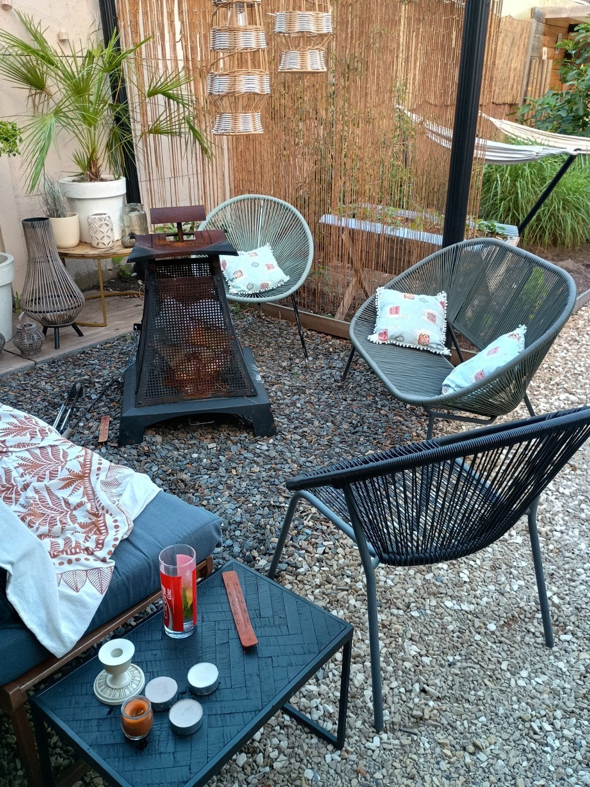 tuinset met draadstoelen draadbankje, Ophalen, 4 zitplaatsen, Kunststof, Gebruikt