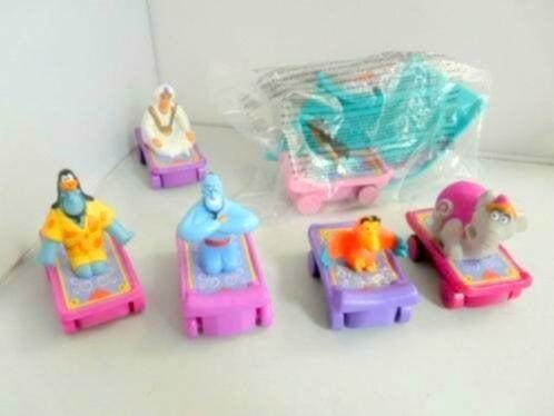 McDonalds 2007 # Aladdin 6x op vliegend tapijt, Verzamelen, Disney, Ophalen of Verzenden, Overige figuren, Zo goed als nieuw, Beeldje of Figuurtje