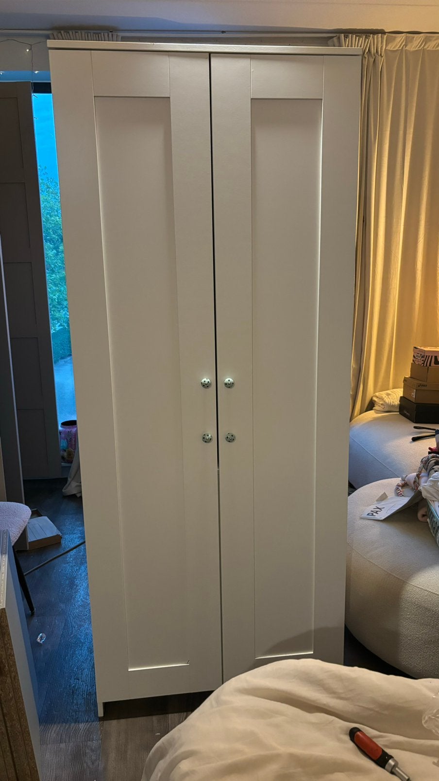 kledingkast wit met deuren – 190cm hoog, Ophalen, 50 tot 100 cm, Zo goed als nieuw, 150 tot 200 cm