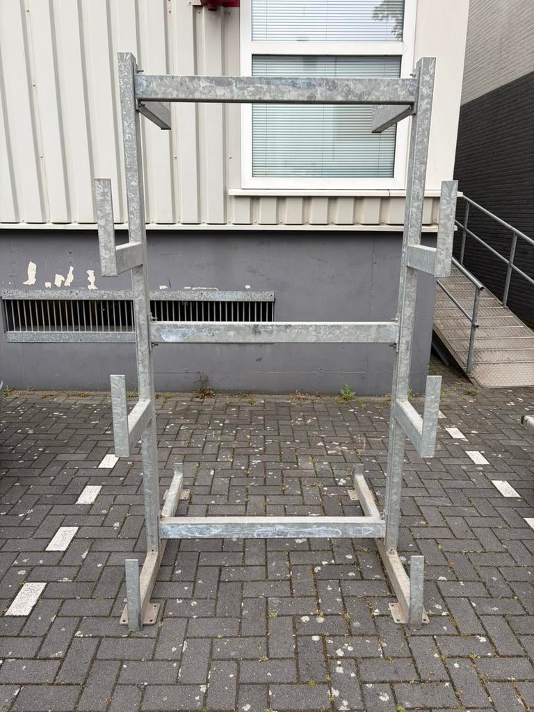 Gegalvaniseerde Steigerbok – voor Opslag & Transport, Doe-het-zelf en Verbouw, Steigers, Zo goed als nieuw, Rolsteiger of Kamersteiger