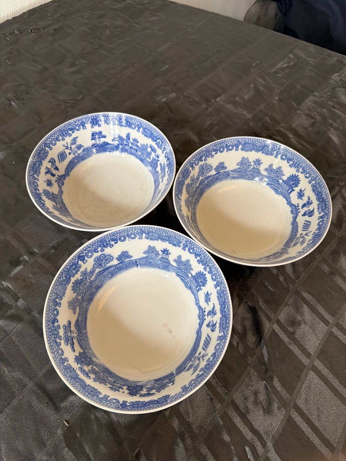 Set van 3 Royal Sola Blue Willow kommen, Antiek en Kunst, Antiek | Schalen, Ophalen