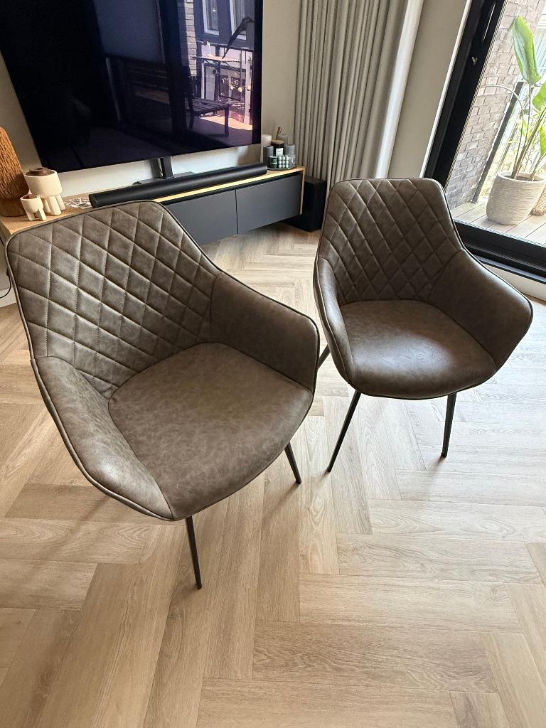 Huiskamer stoel 2st, Huis en Inrichting, Stoelen, Ophalen, Zo goed als nieuw, Overige kleuren, Twee