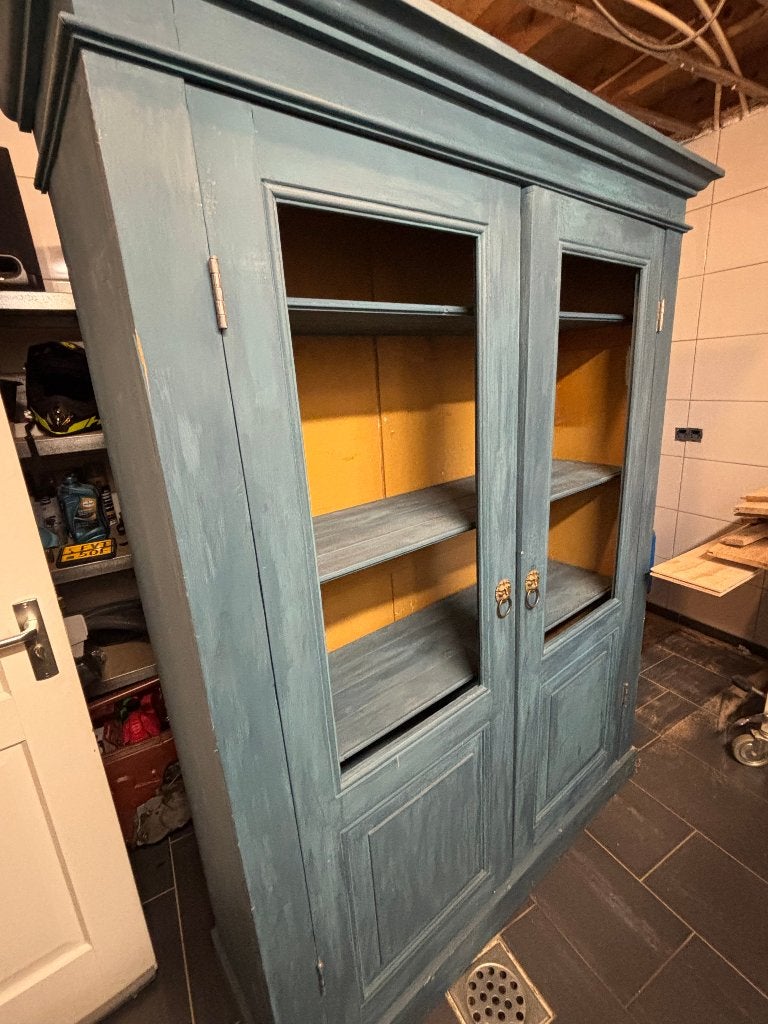 Foto 4 van Vintage houten kast | Servieskast | Painting the Past