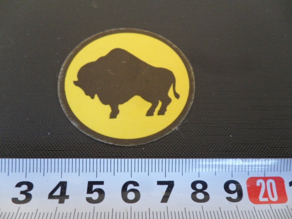sticker Bisson, Ophalen, Zo goed als nieuw