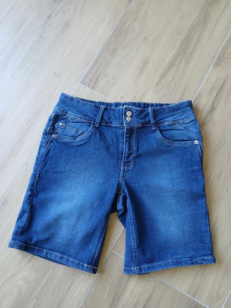 Dames jeans korte broek short maat S 36 NIEUW Becca, Becca, Blauw, Nieuw, Ophalen of Verzenden