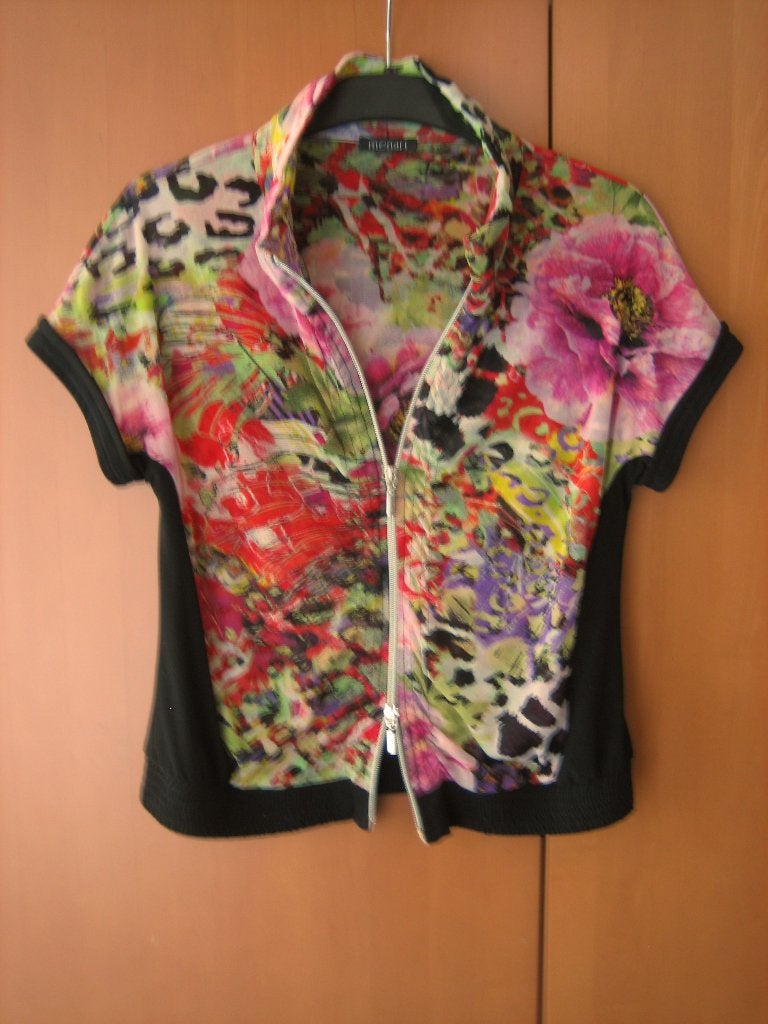 Prachtig fleurig vestje met korte mouw MONARI D40 snazzeys, Maat 38/40 (M), Nieuw, Meerkleurig, Verzenden