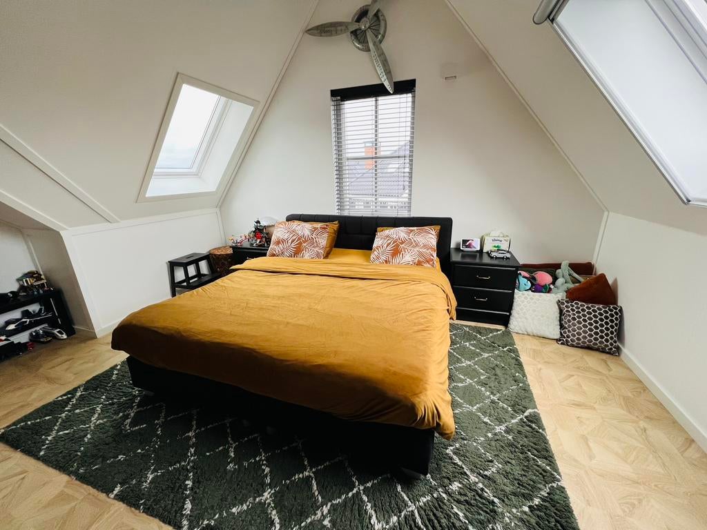 Westwing Vloerkleed Allure olijf donkergroen 290x200, Ophalen, 200 cm of meer, Zo goed als nieuw, 200 cm of meer