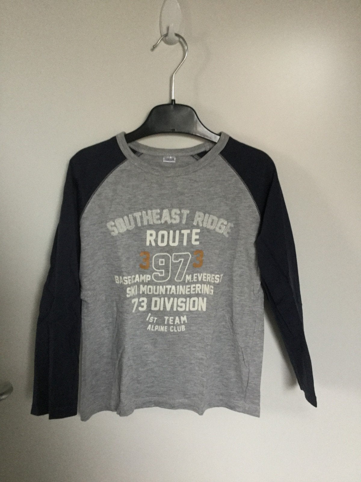 Longsleeve maat 122-128, Kinderen en Baby's, Kinderkleding | Maat 122, Ophalen of Verzenden, Zo goed als nieuw, Jongen, Shirt of Longsleeve