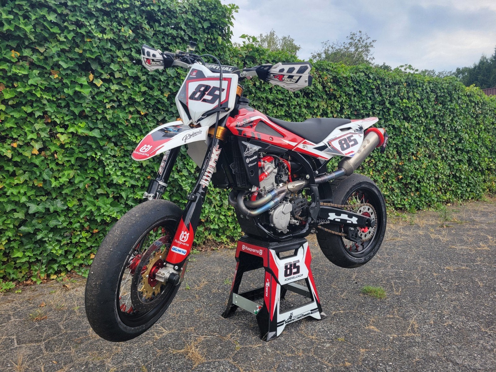 Husqvarna SMR450R supermotard, Motoren, Ophalen, Gereviseerd