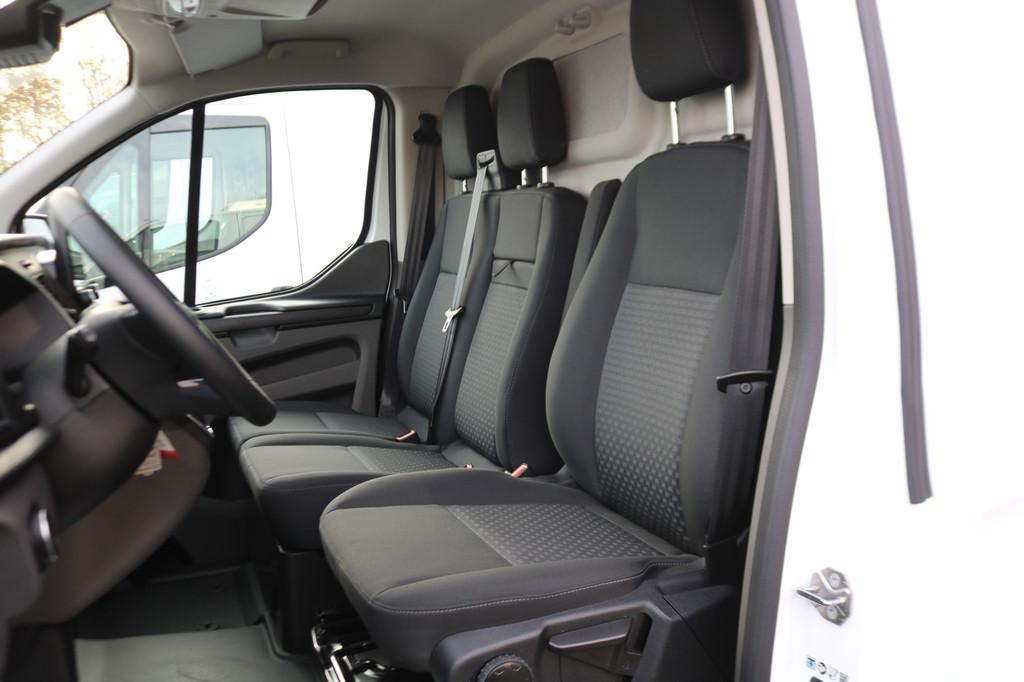 Ford Transit Custom 2.0 TDCI 130pk L2 H1 Trend Koelwagen Aut, Auto's, Bestelauto's, 4 cilinders, 2065 kg, Bedrijf, Diesel