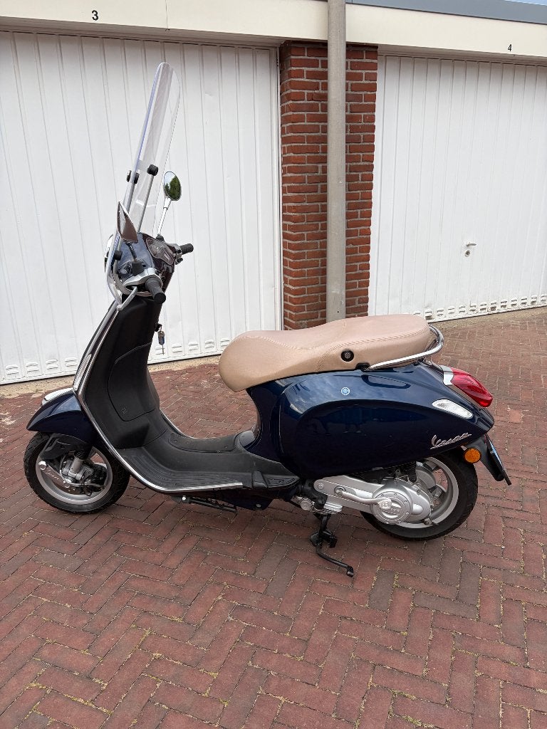Prachtige Vespa Primavera (Midnight Blue), Ophalen, Overige modellen, Zo goed als nieuw, Benzine