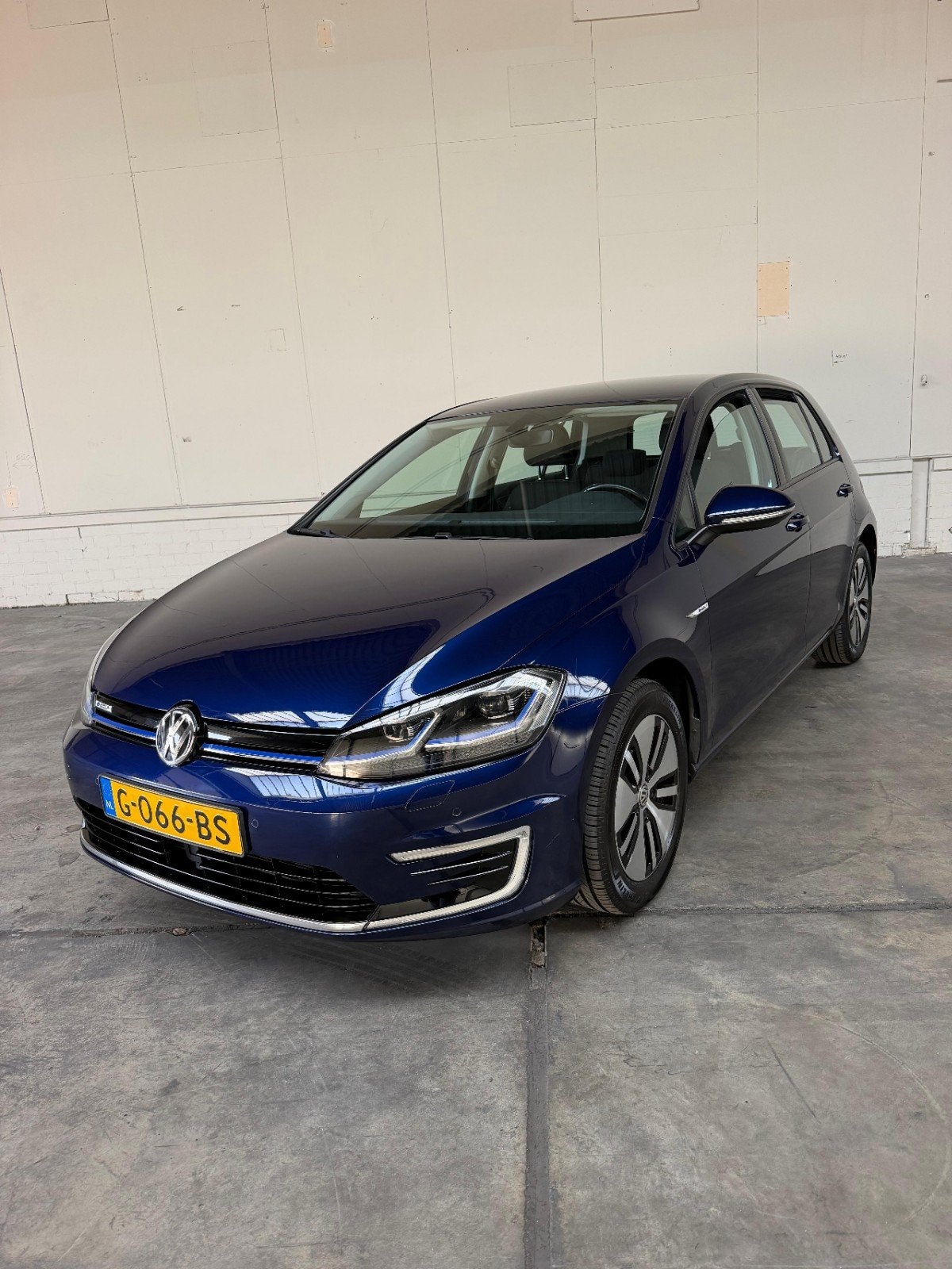 Volkswagen E-Golf 2019 Blauw, Zwart, Blauw, Origineel Nederlands, Elektrisch