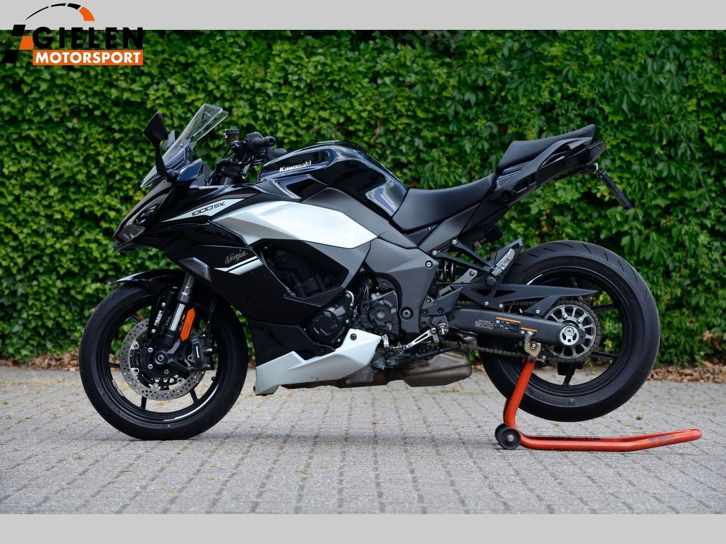 KAWASAKI NINJA 1000SX (bj 2022), Motoren, 4 cilinders, Motorrijbewijs A, Bedrijf, Onbekend