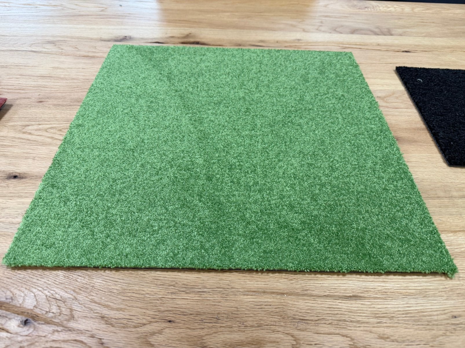 29.00 MTR/2 TAPIJTTEGELS BOLERO TOP! APPEL GROEN, Nieuw, Ophalen of Verzenden, 25 tot 50 m², Tapijttegels