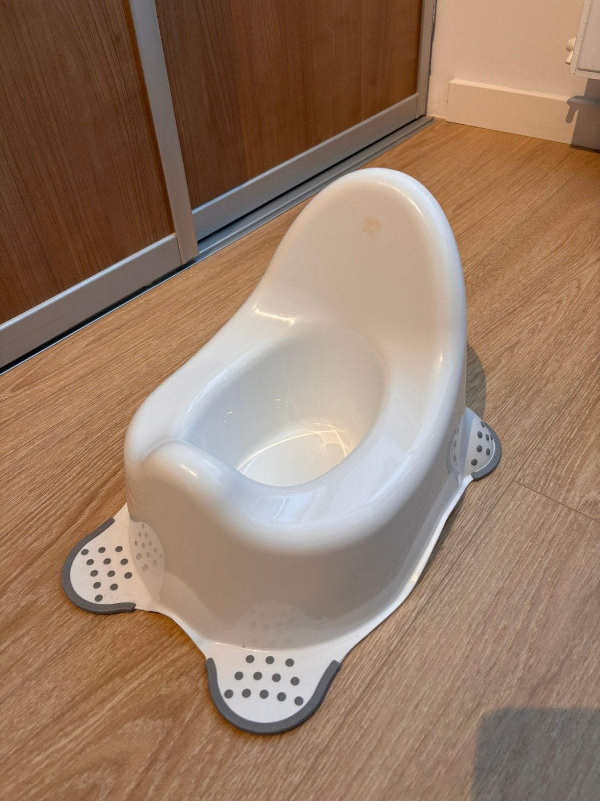Gratis op te halen toiletpotje, Ophalen