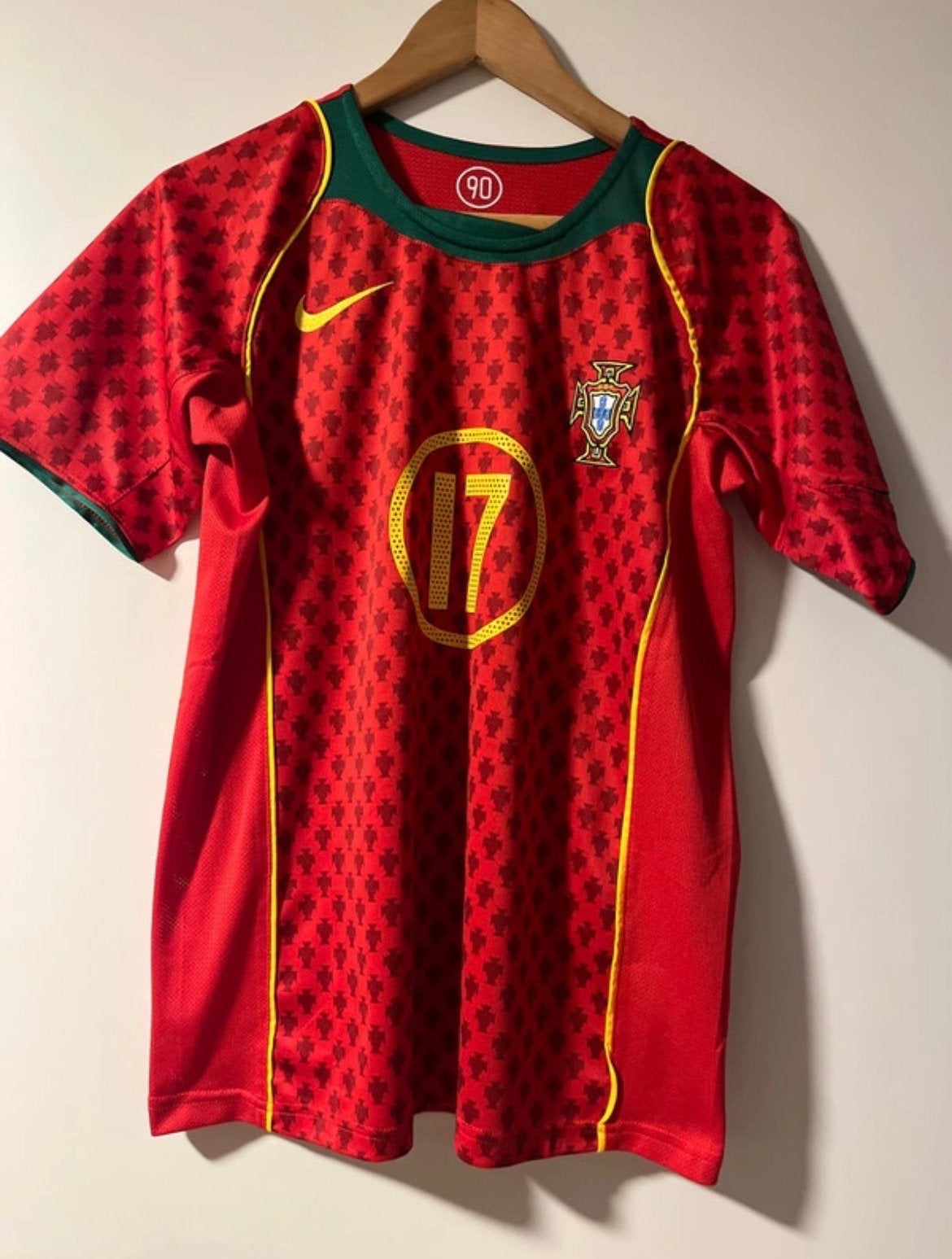 Retro Cristiano Ronaldo Portugal shirt - Maat S, Ophalen of Verzenden, Zo goed als nieuw, Shirt