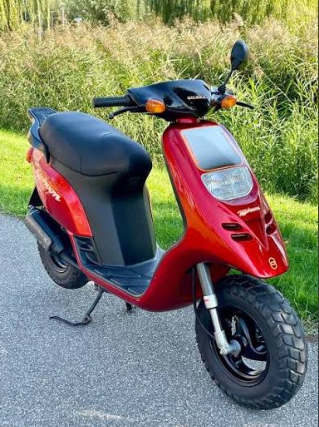 ‼️Gezocht, Typhoon 50cc 2t, NL papieren‼️, Ophalen, Zo goed als nieuw, Tweetakt, Overige modellen