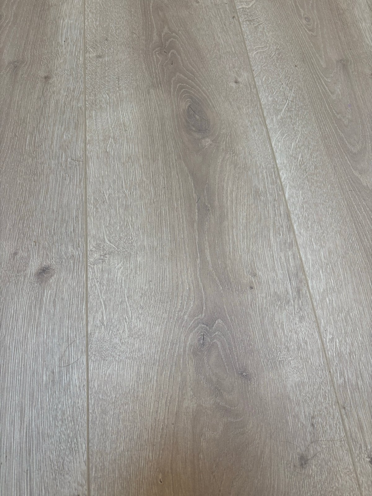 Laminaat Valley Göteborg naturel eiken (ca. 30 m2), Ophalen, Bruin, Zo goed als nieuw, 25 tot 50 m²