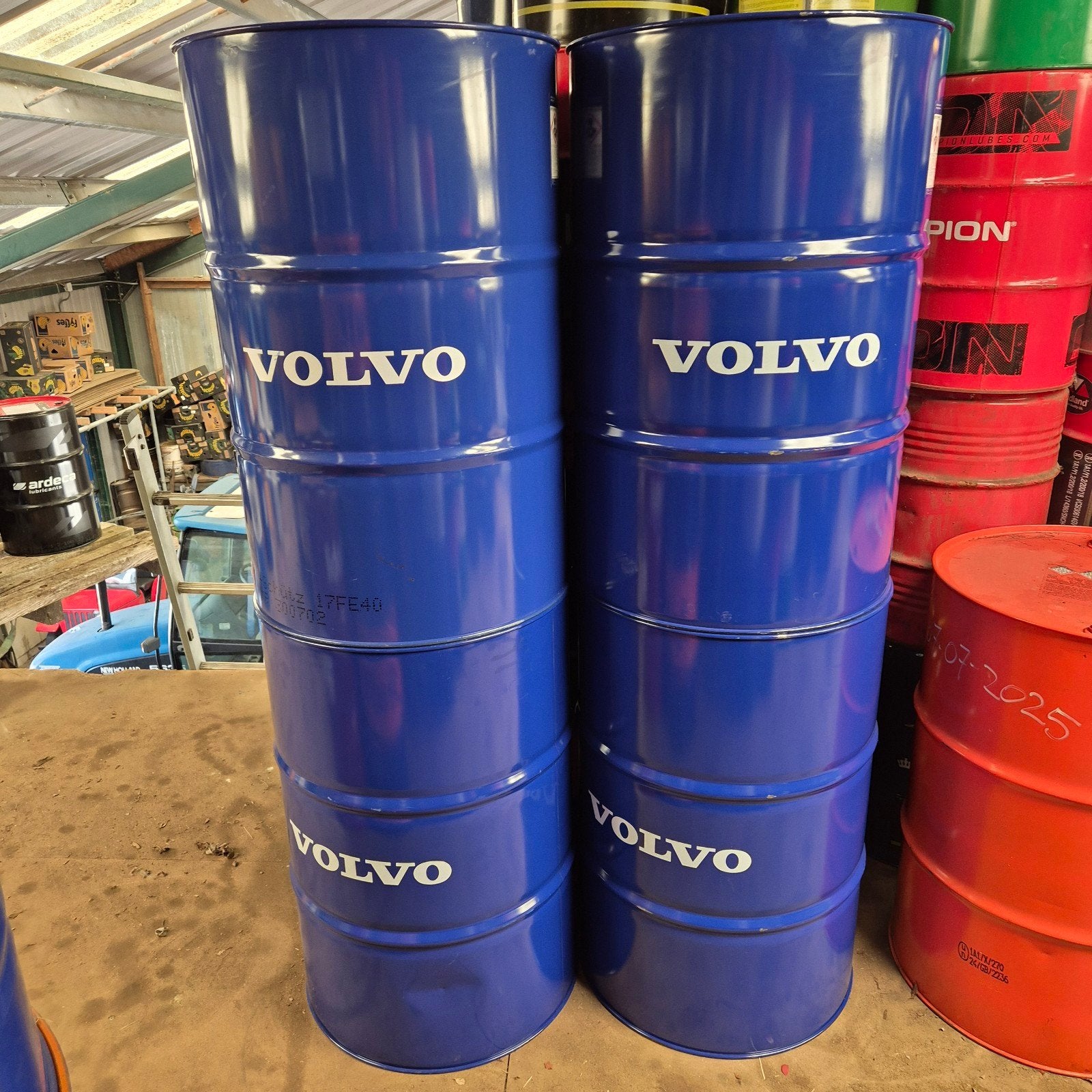 volvo olievaten decoratie reclame 200 liter, Tuin en Terras, Vuurkorven, Ophalen