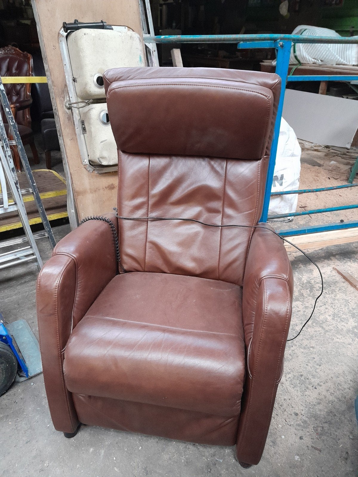 Te koop elektrische relaxstoel., Huis en Inrichting, Ophalen, Zo goed als nieuw, 75 tot 100 cm, Leer
