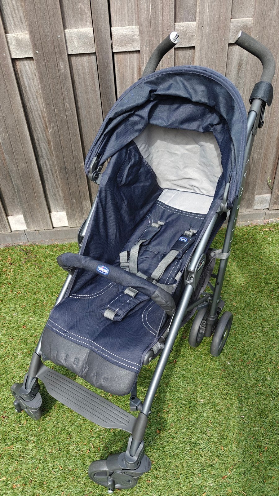 Chicco Liteway buggy met handige reistas, Ophalen, Gebruikt, Overige merken