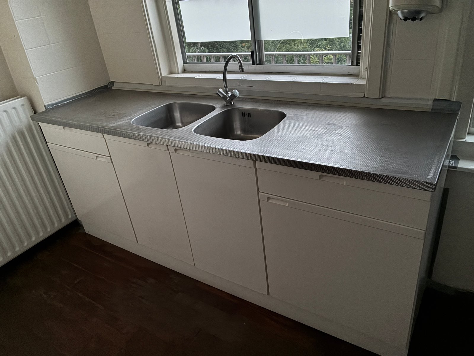 Oude keuken met rvs keukenblad, Ophalen, Gebruikt, Staal of Rvs