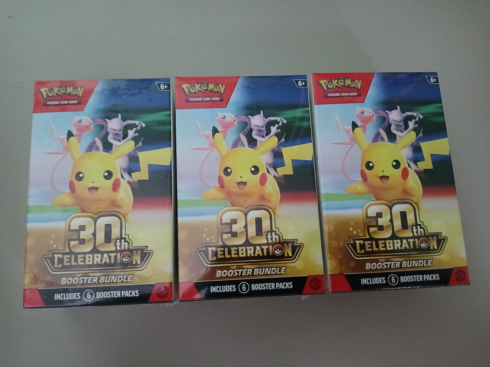 Pokemon 30th celebrations booster bundle, Ophalen of Verzenden, Nieuw, Booster