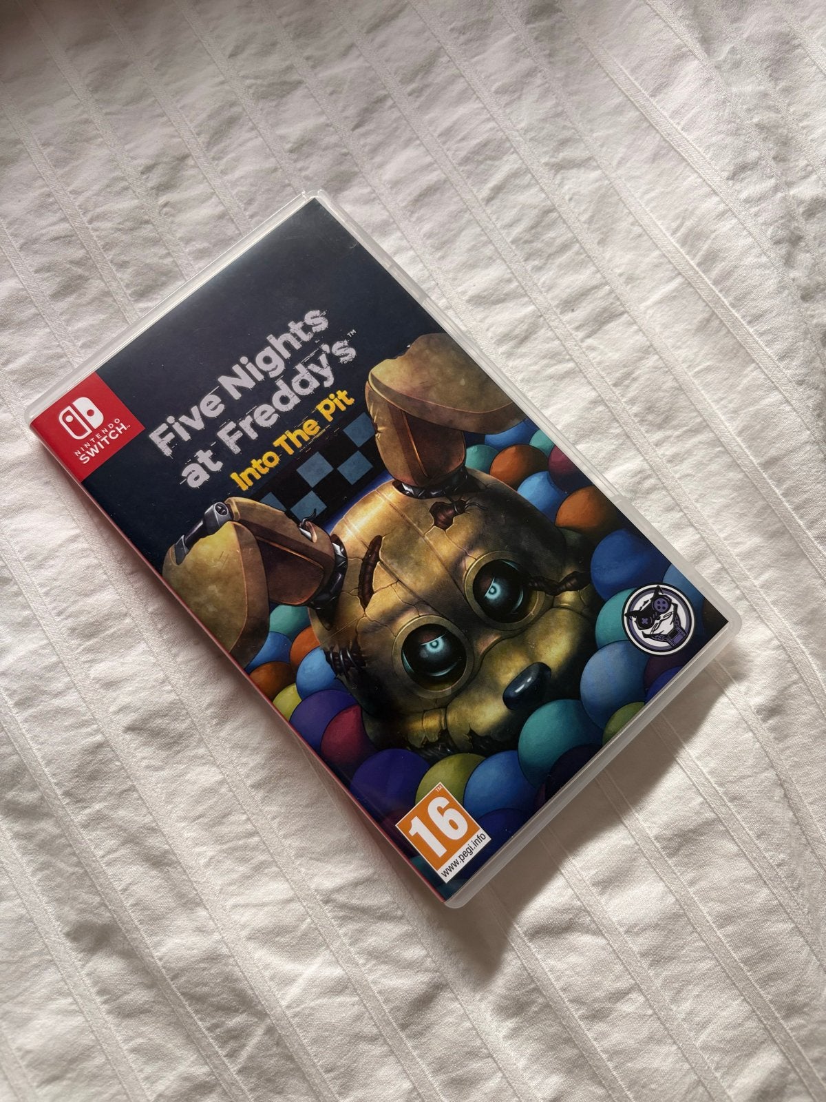 Five Nights at Freddy's: Into The Pit - Nintendo Switch, Spelcomputers en Games, Games | Nintendo Switch, Gebruikt, Overige genres