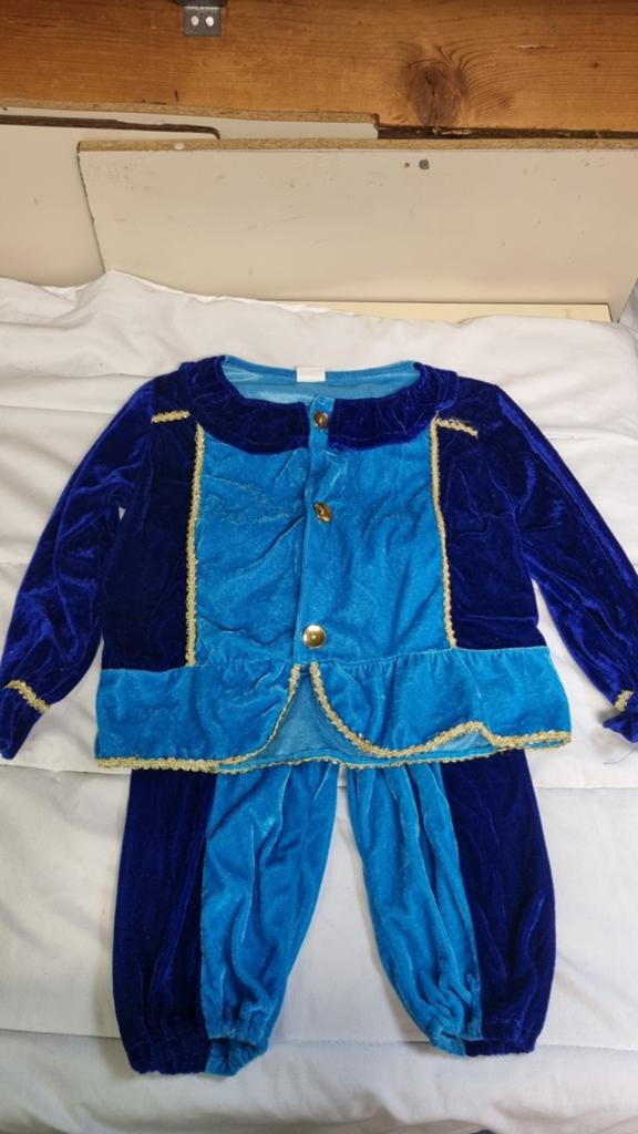 Leuk 2-delig Pietenpakje - Maat 6/8 jaar, Diversen, Sinterklaas, Ophalen of Verzenden, Gebruikt