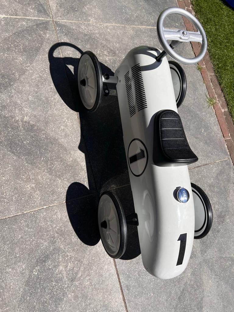 Retro loopauto voor kinderen - Wit, Kinderen en Baby's, Speelgoed | Buiten | Voertuigen en Loopfietsen, Zo goed als nieuw, Loopvoertuig