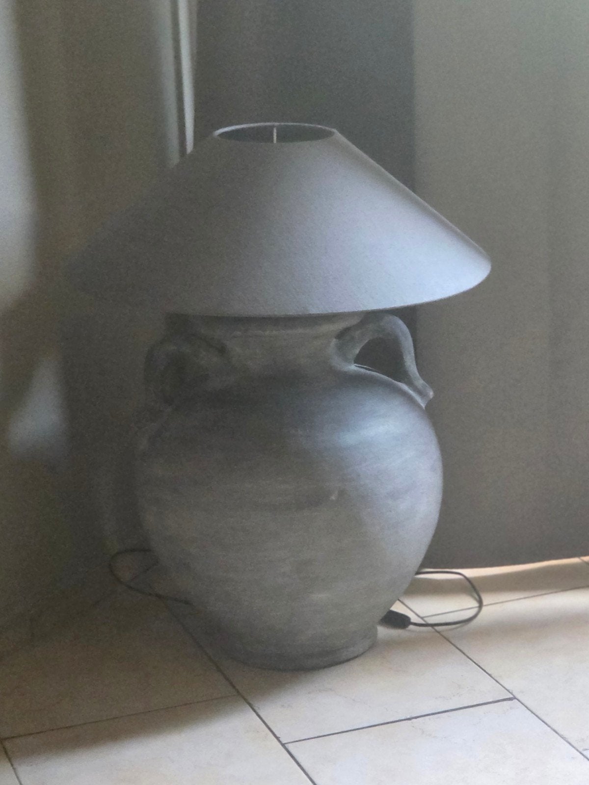 Landelijke stenen kruik lamp compleet met kap, Ophalen of Verzenden
