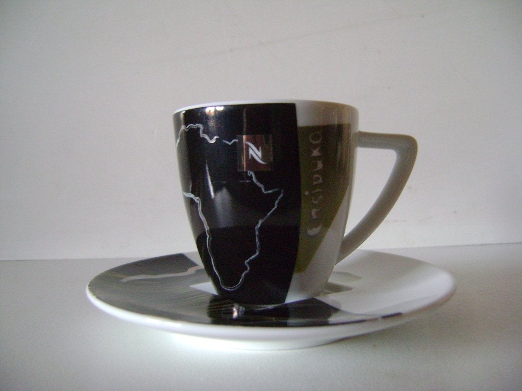 Nieuwe Nespresso kop en schotel.Nespresso Design., Ophalen of Verzenden, Nieuw, Gebruiksvoorwerp