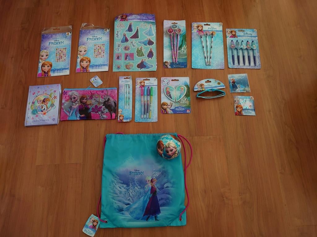 Frozen tas met Frozen spullen, Ophalen of Verzenden, Nieuw