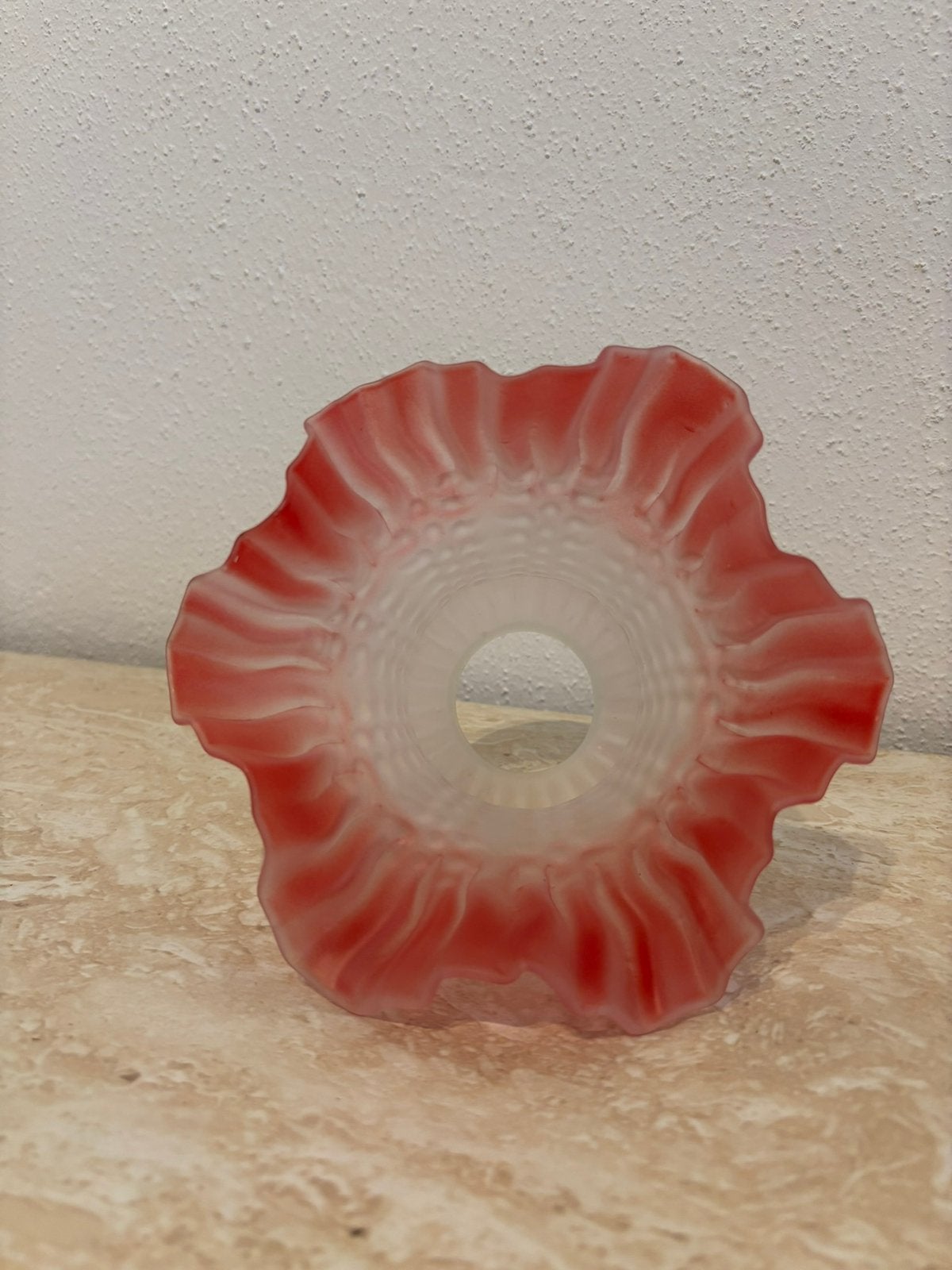 Vintage glazen lampenkap – matglas met roze rode rand, Ophalen of Verzenden, Zo goed als nieuw, Roze, Hanglamp