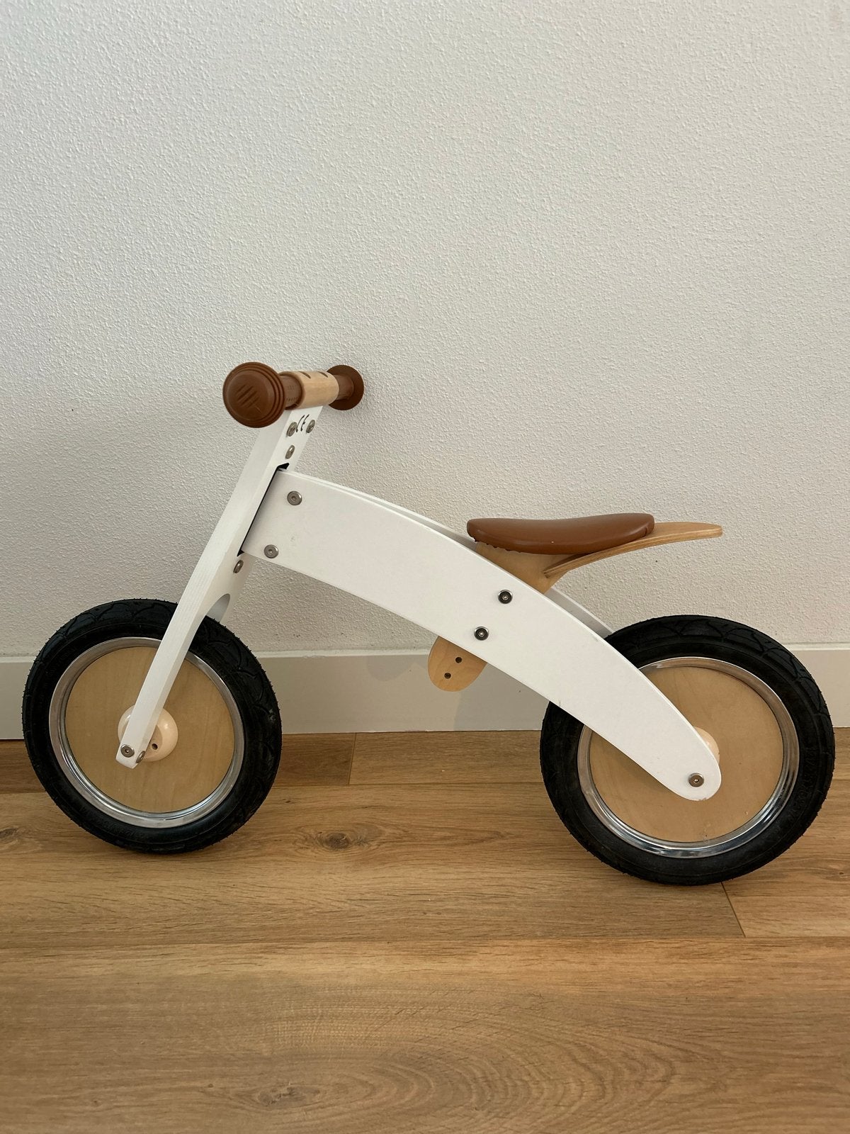 Houten loopfiets - Zadel verstelbaar - Nieuwstaat, Ophalen, Nieuw, Loopfiets