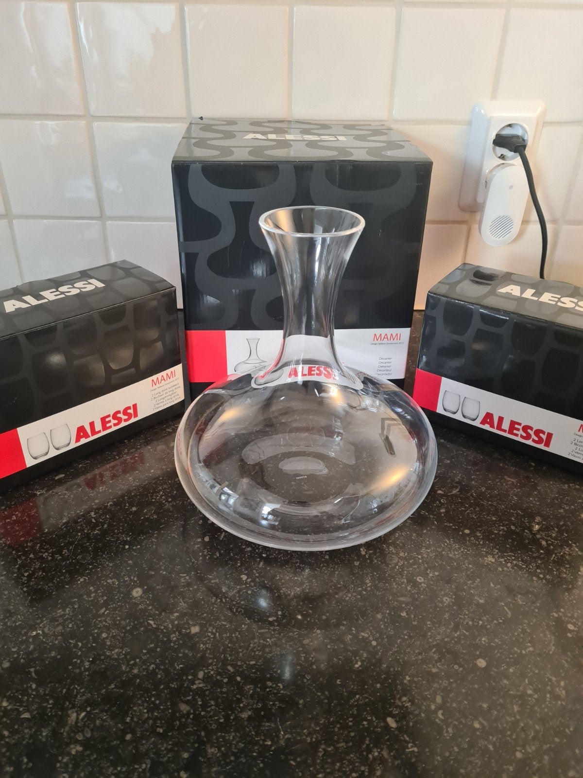 Alessi Mami Wijndecanteerder met 4 glazen, Nieuw, Ophalen of Verzenden, Alessi, Glas