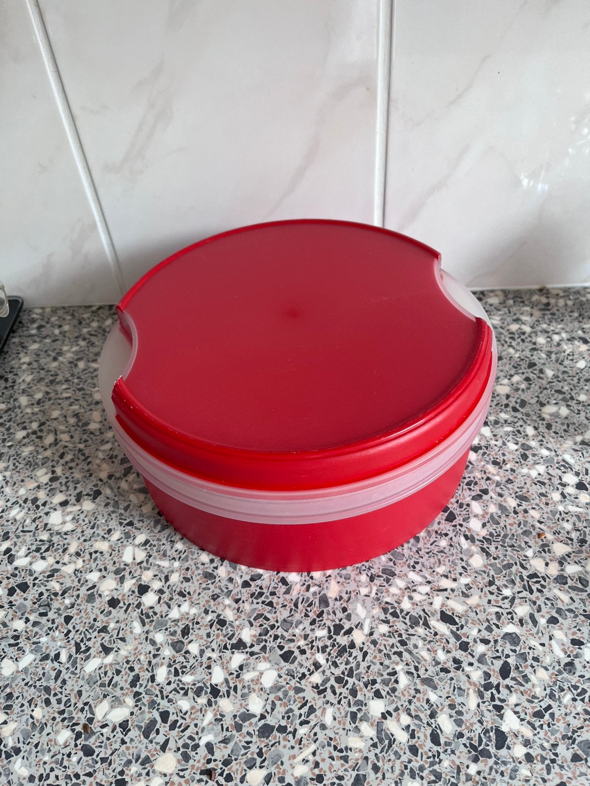Tupperware Dolce Vita Koektrommel / Venstertrommel 1,7L, Ophalen of Verzenden, Zo goed als nieuw, Rood