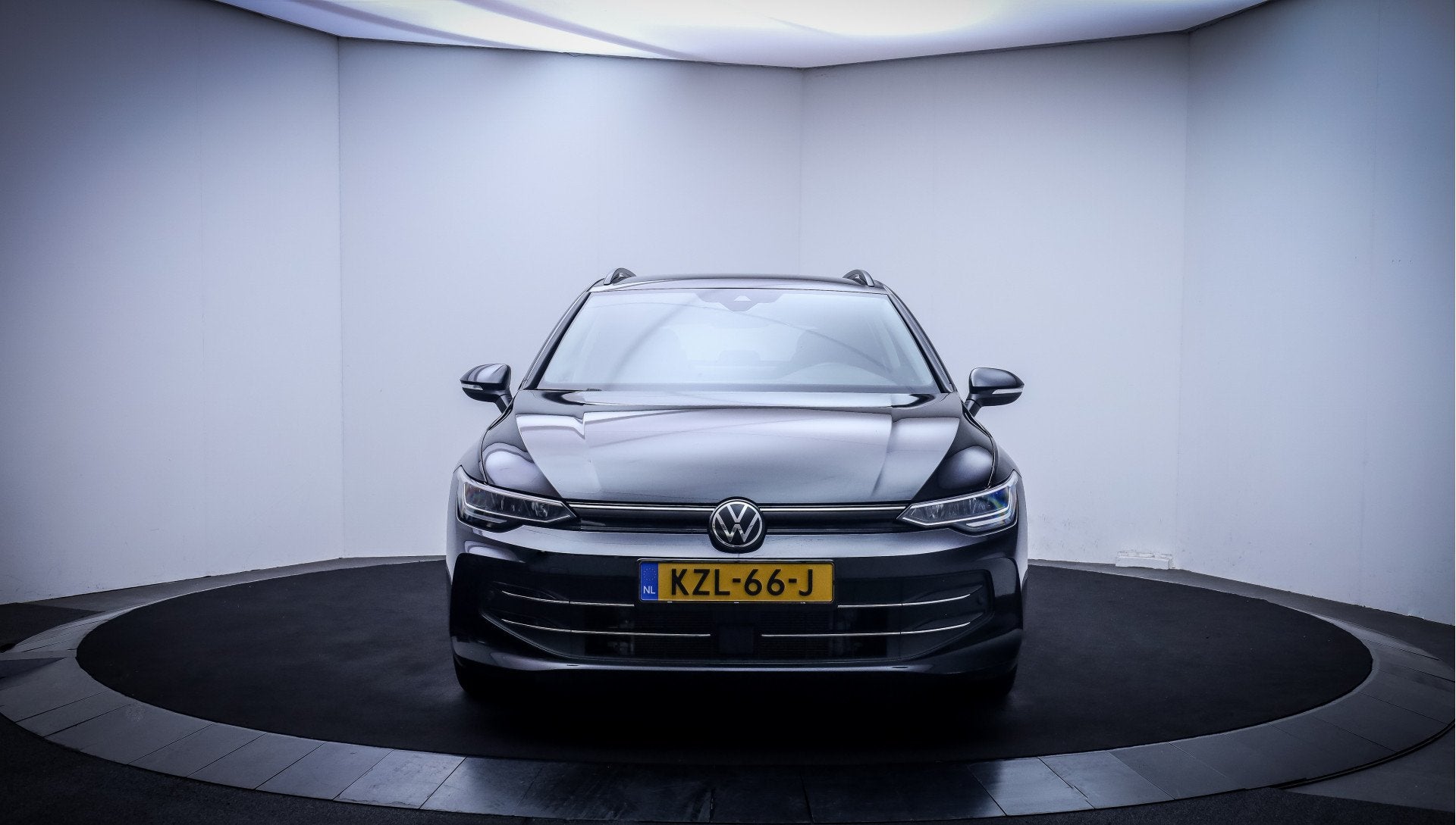 Volkswagen Golf Variant 1.5 TSI 150pk GOAL Business FULL LED, Dealer onderhouden, Stof, Zwart, 4 cilinders