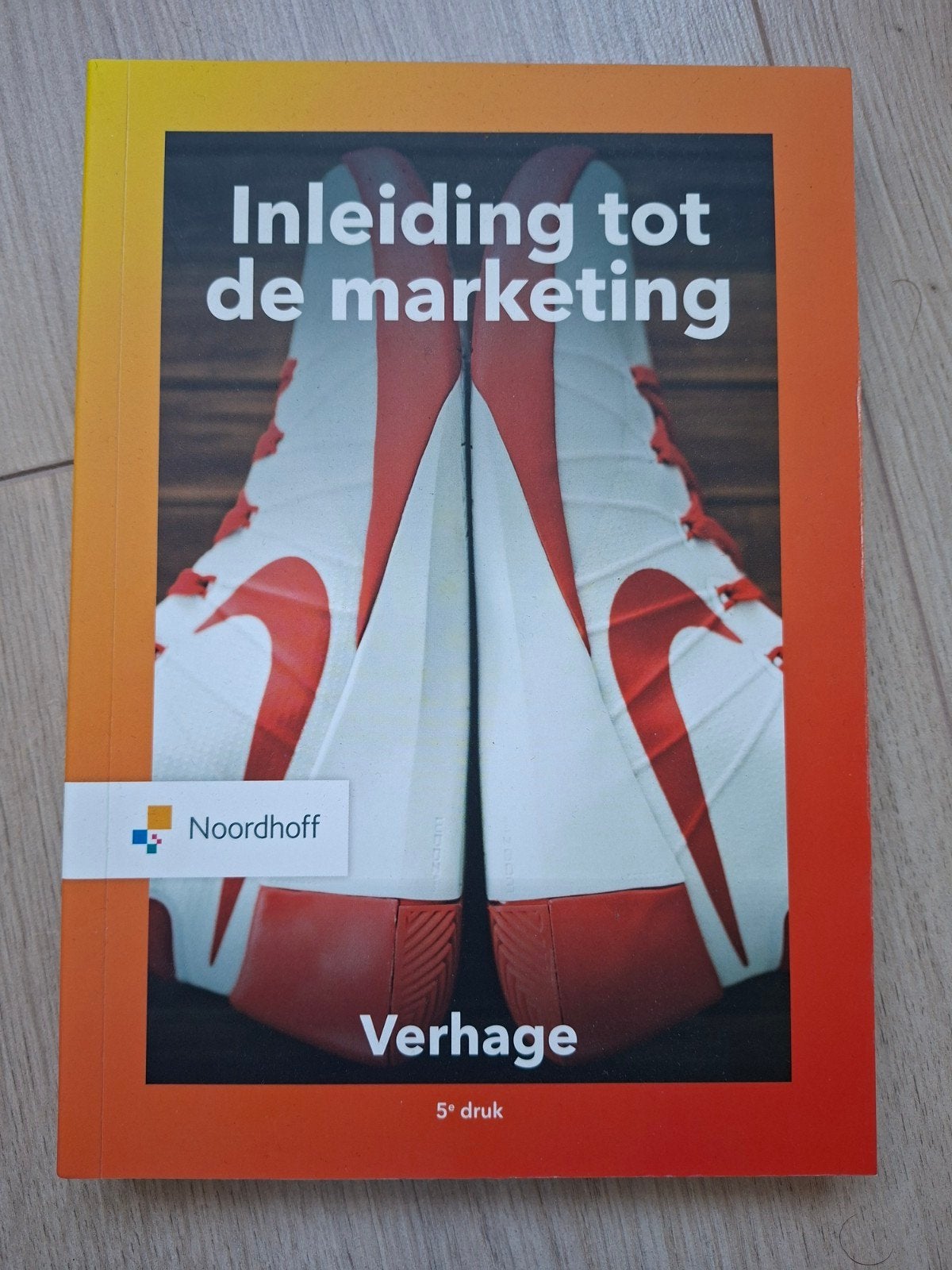 Inleiding tot de marketing - Verhagen (5e druk), Boeken, Studieboeken en Cursussen, Verhagen, Ophalen of Verzenden, Zo goed als nieuw